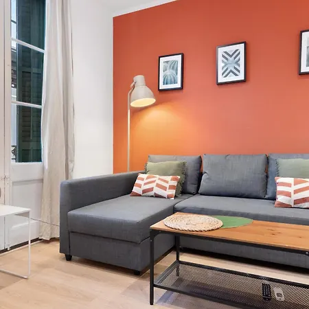 Apartment Recently Renovated 2 Bedroom In Eixample *